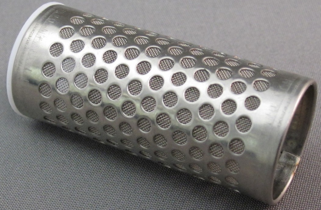 1/2" STRAINER ASSEMBLY