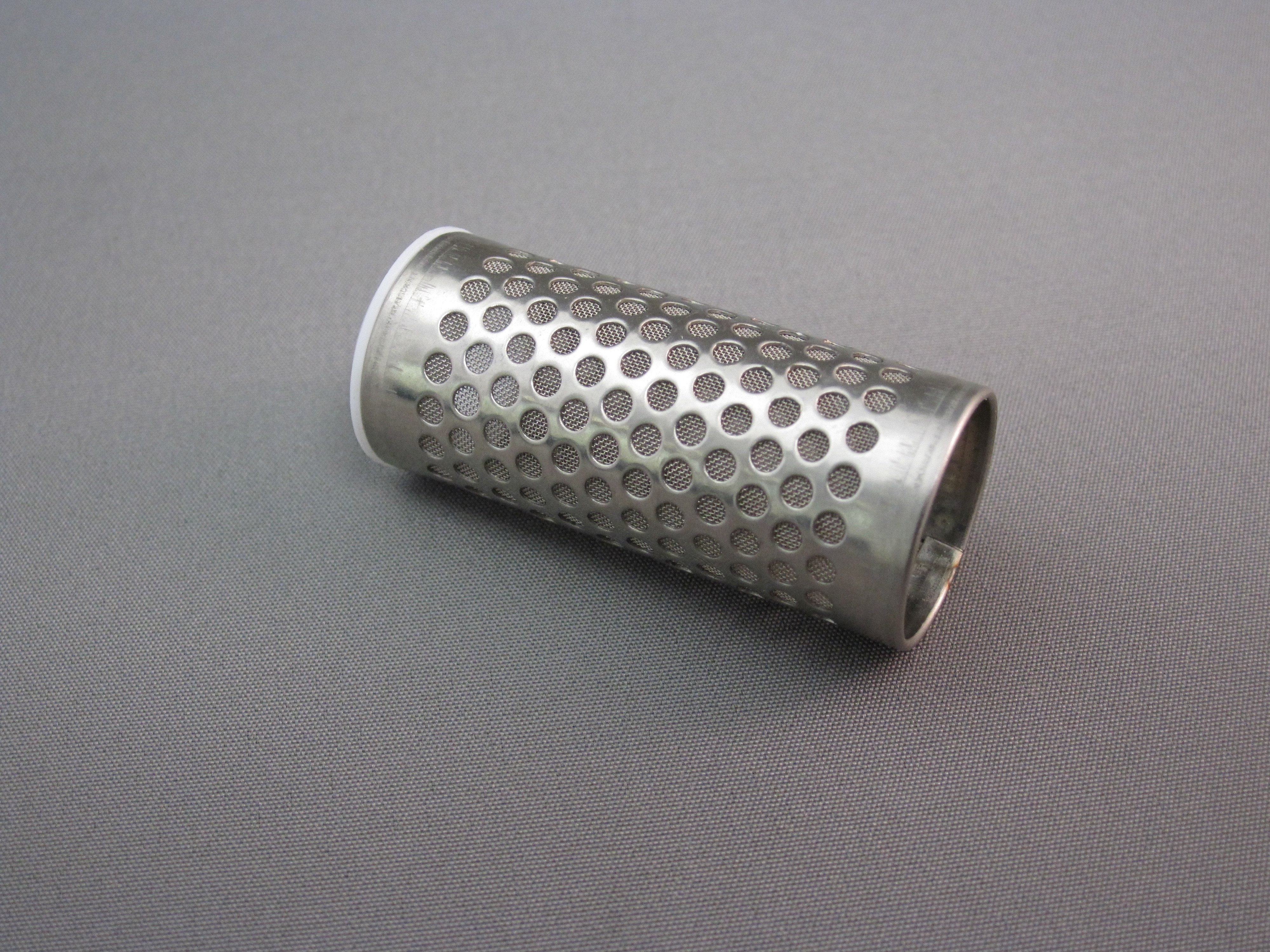 1/2" STRAINER ASSEMBLY