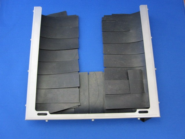 FRONT RUBBER SKIRT