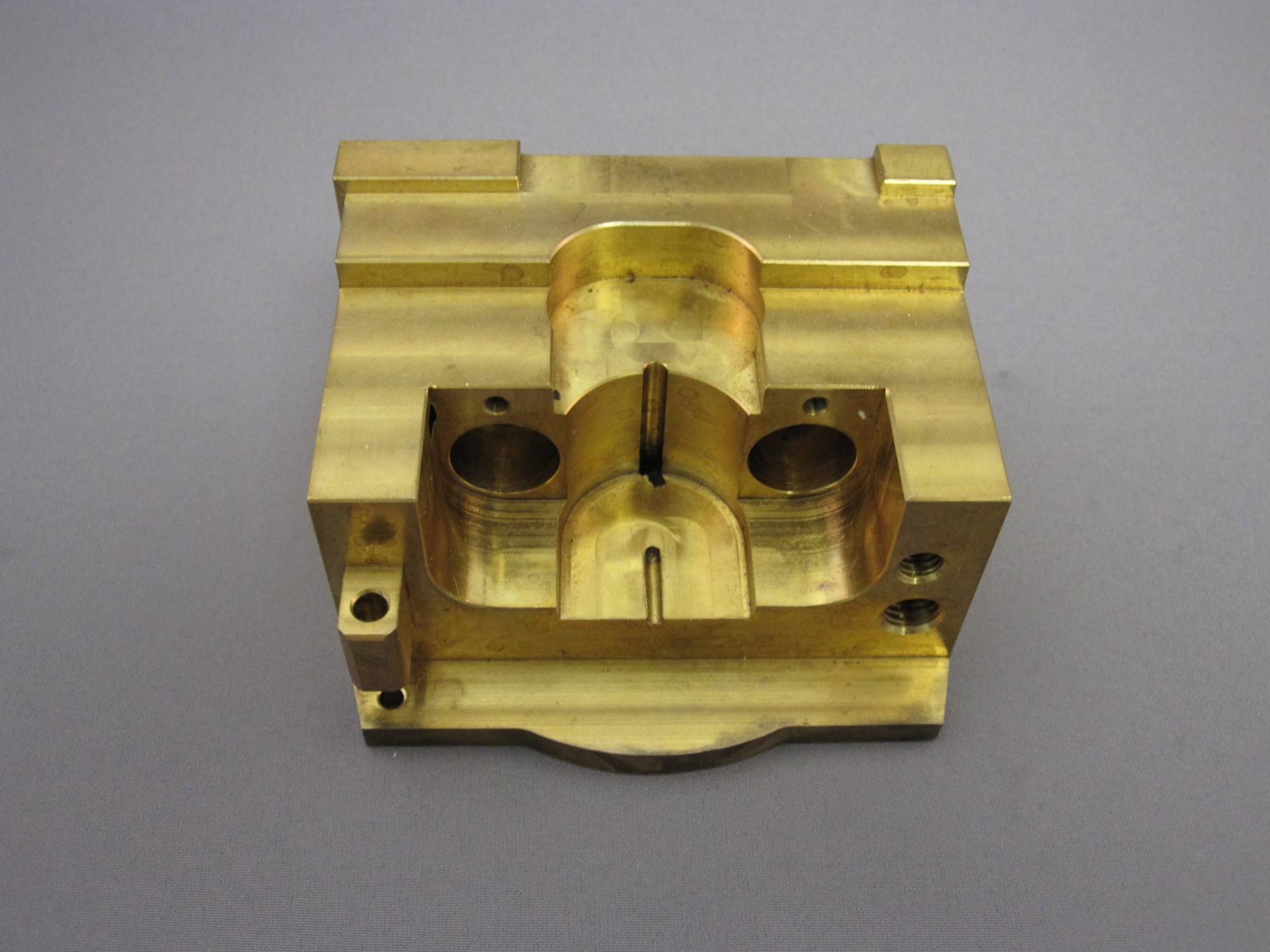 UPPER HEAD