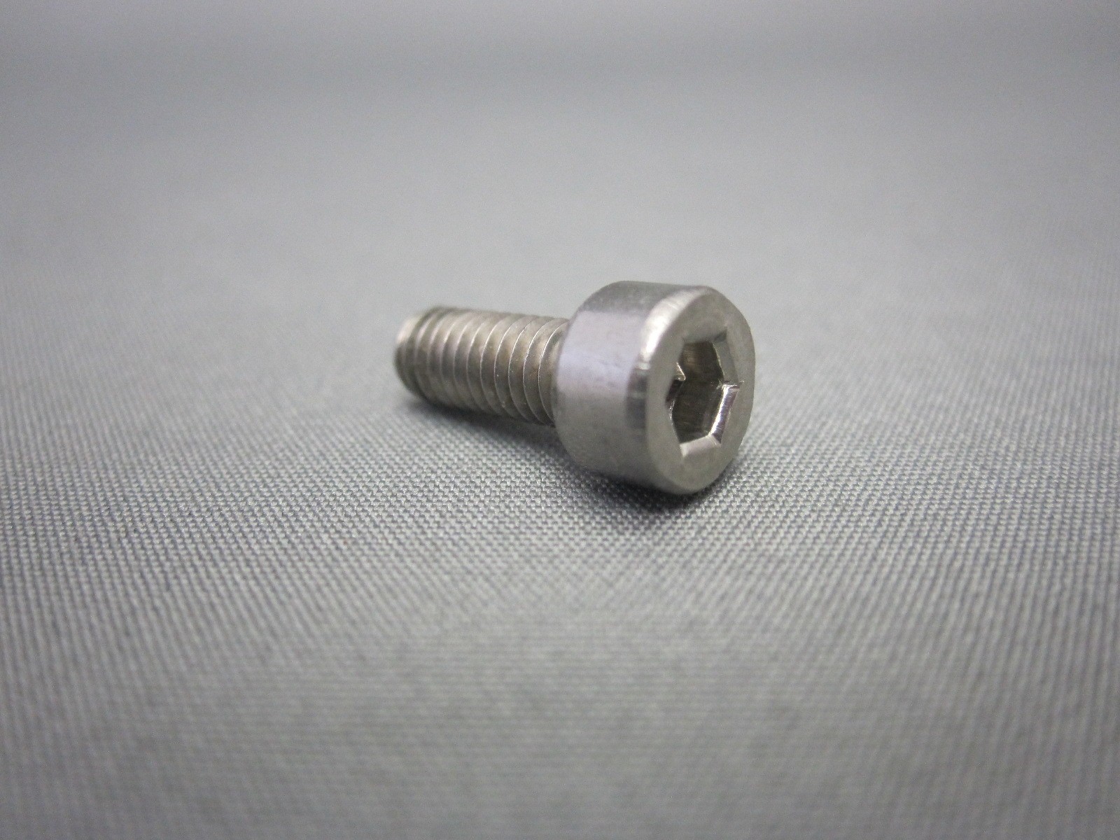 SOCKET HEAD CAP SCREW