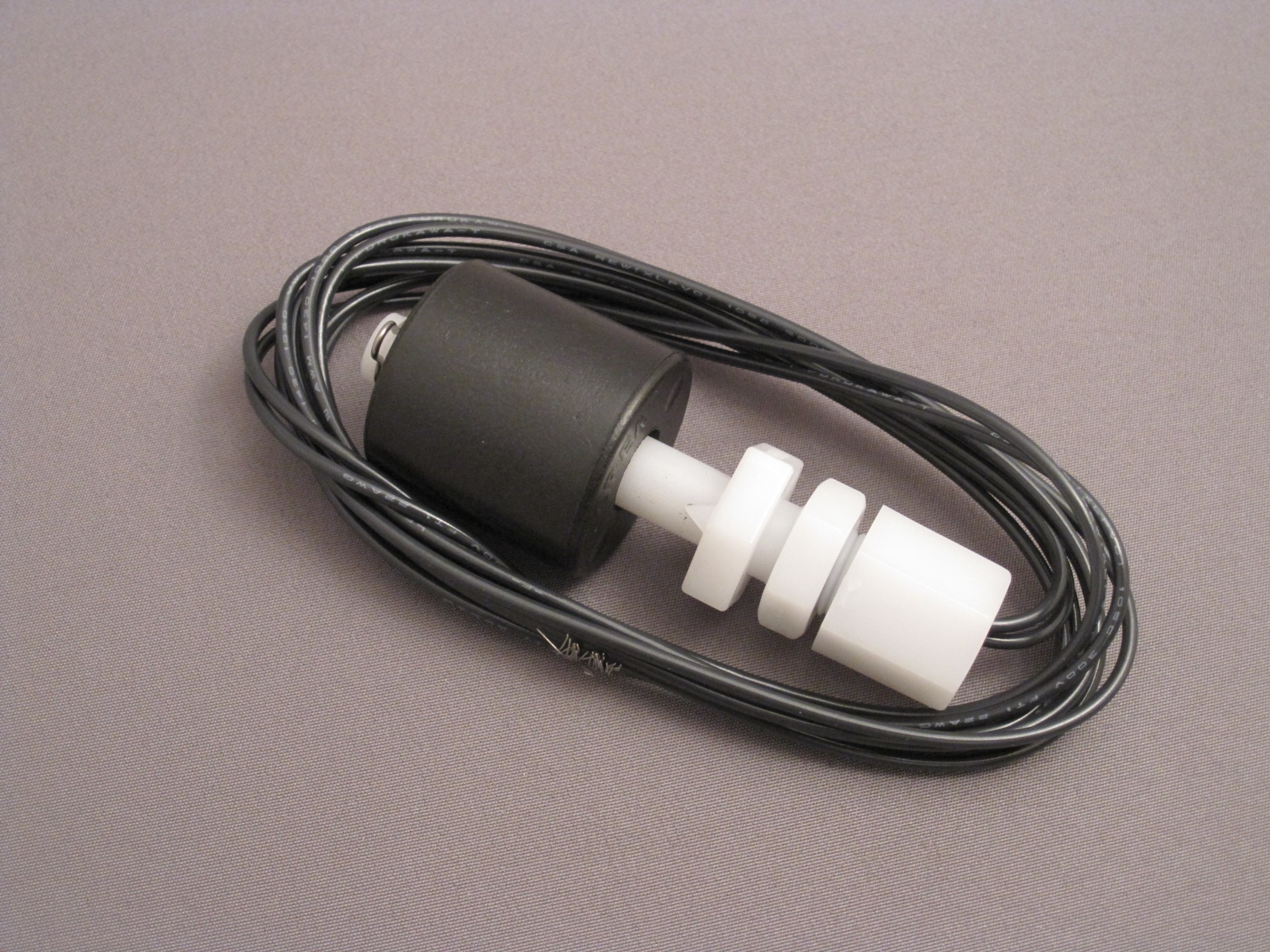 FLOAT SWITCH
