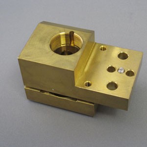 LOWER WIRE GUIDE HOLDER