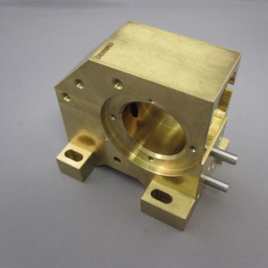 LOWER ROLLER HOUSING