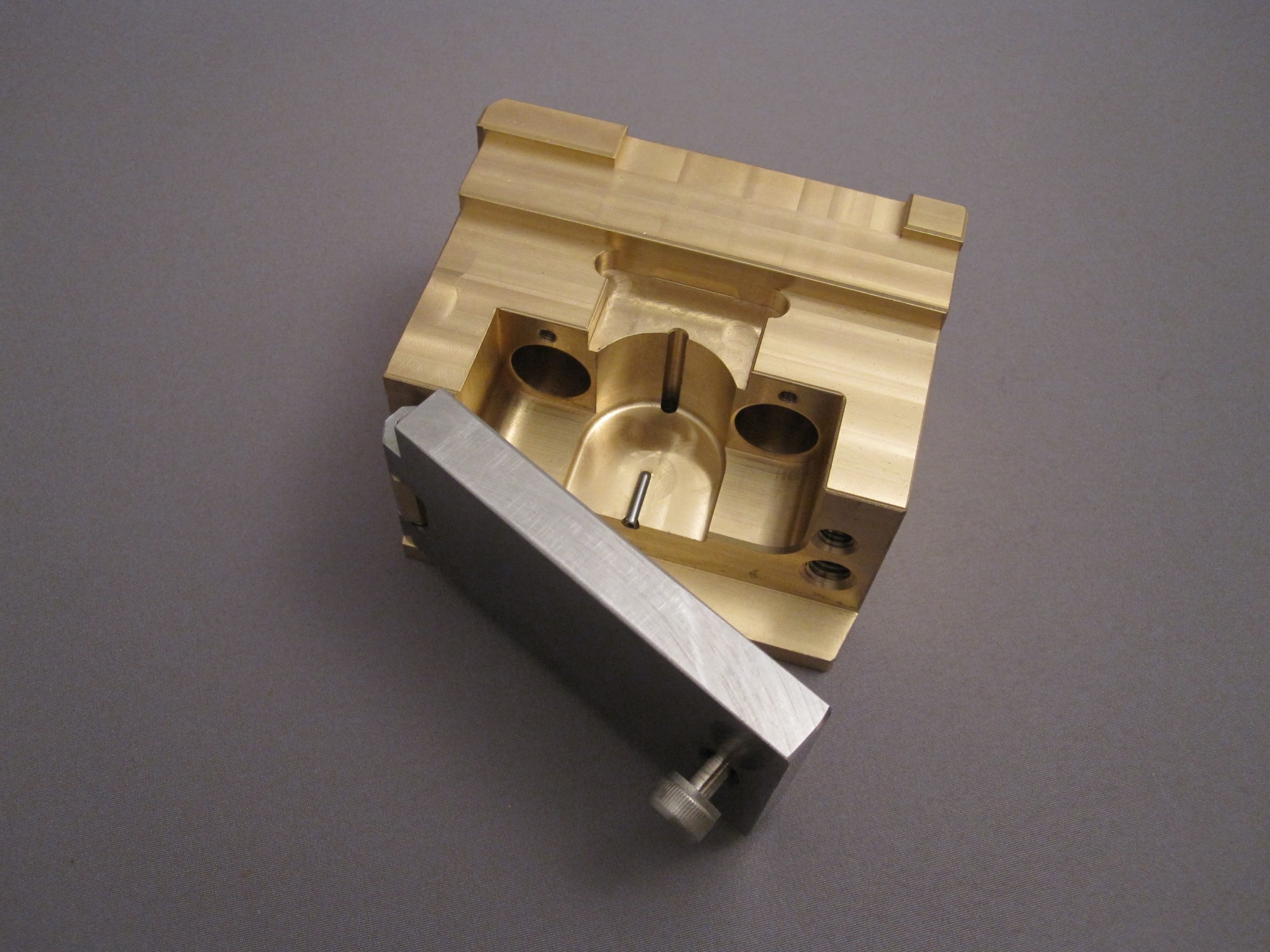 USE PART NUMBER S477