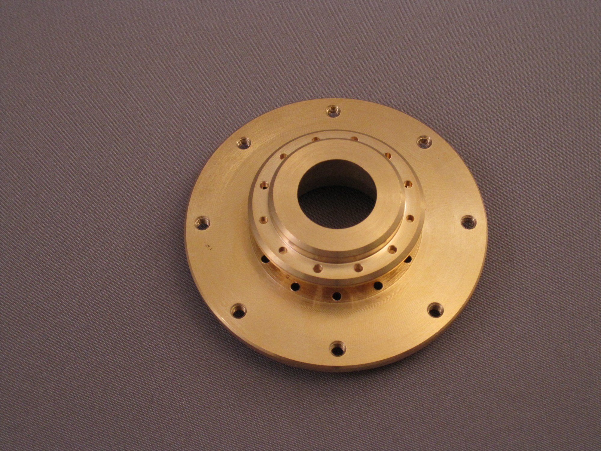 UPPER NOZZLE ADAPTER
