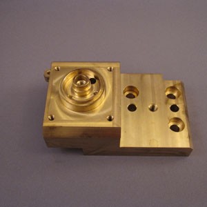 LOWER WIRE GUIDE HOLDER
