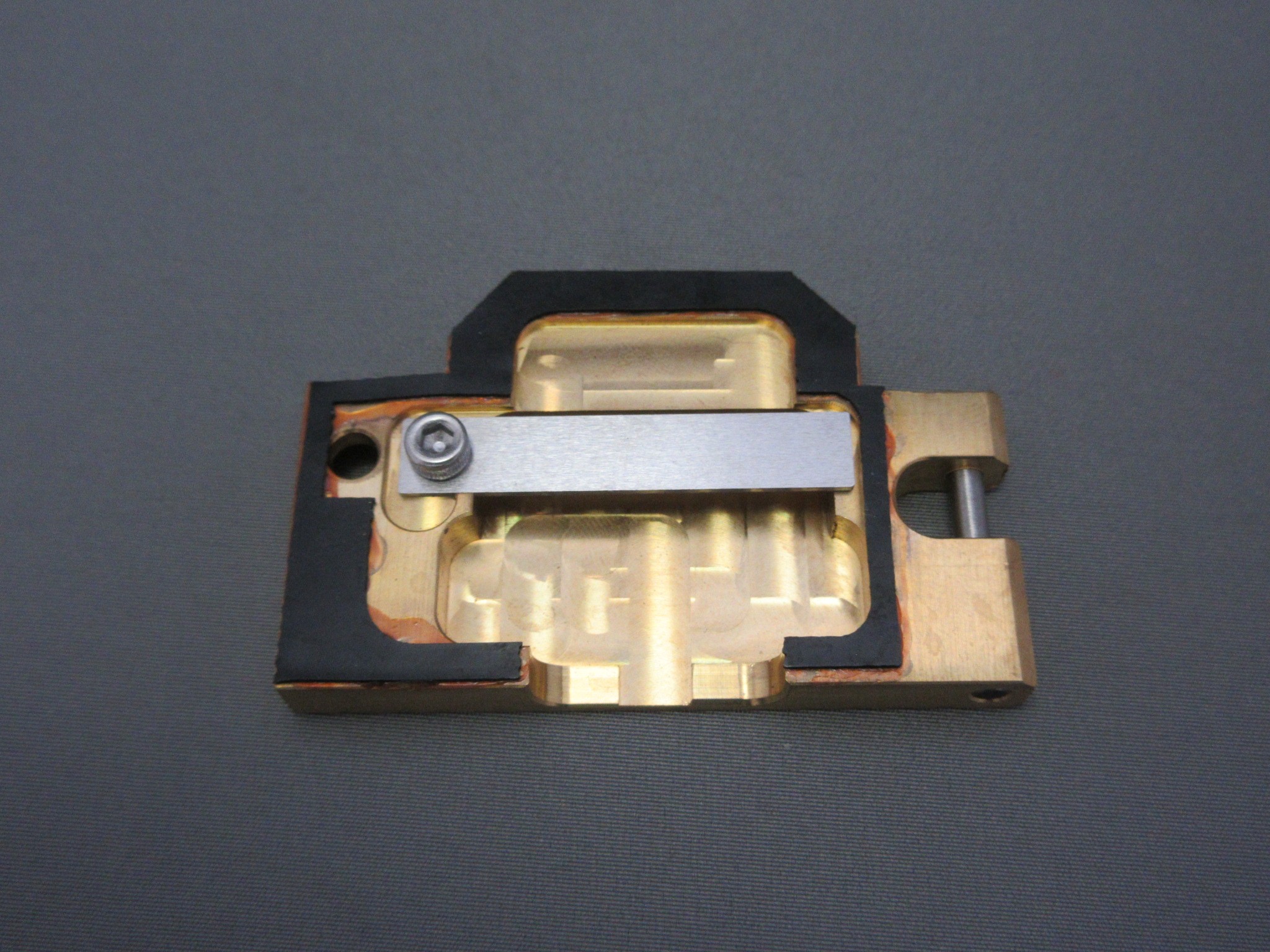 DOOR LOWER HEAD FX