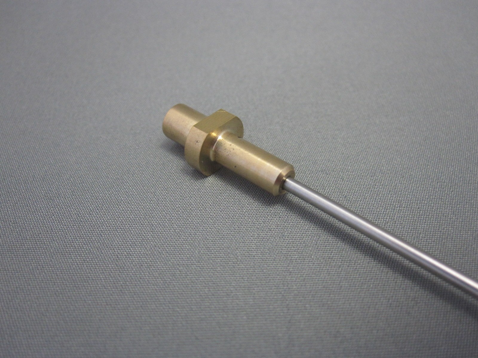 WIRE GUIDE PIPE UPPER AWT